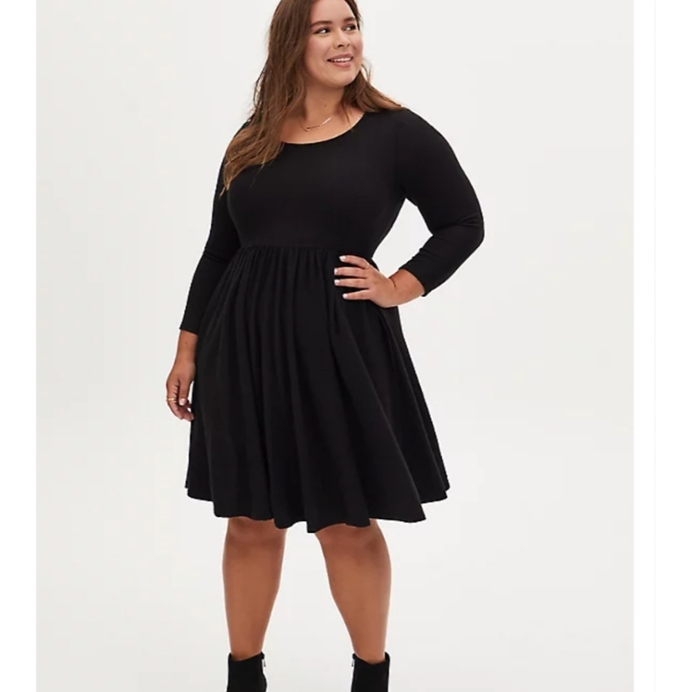 Torrid SUPER SOFT PLUSH SCOOP NECK SKATER DRESS 2